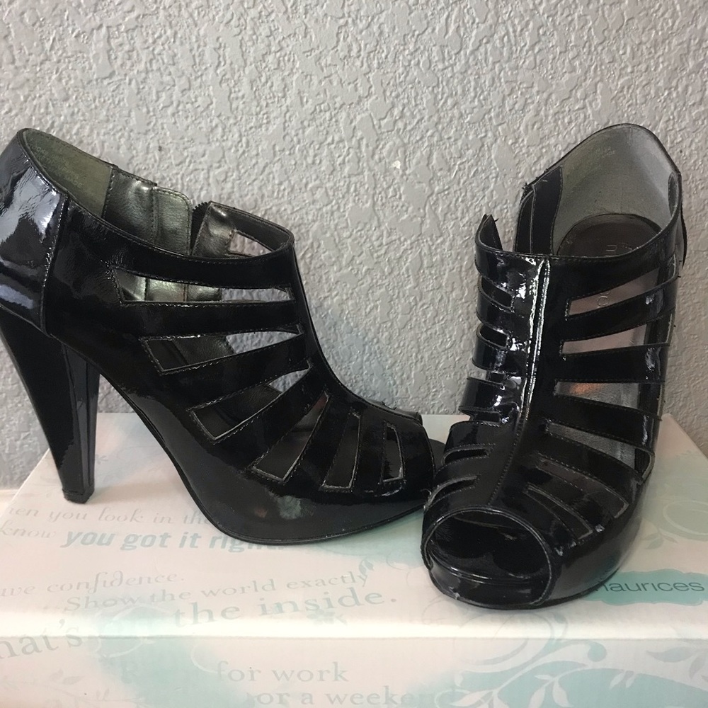 Women’s Shoes